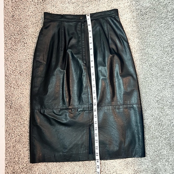 Genuine Vintage Leather Black Mini Skirt by COMINT size 5/6 - Picture 5 of 12